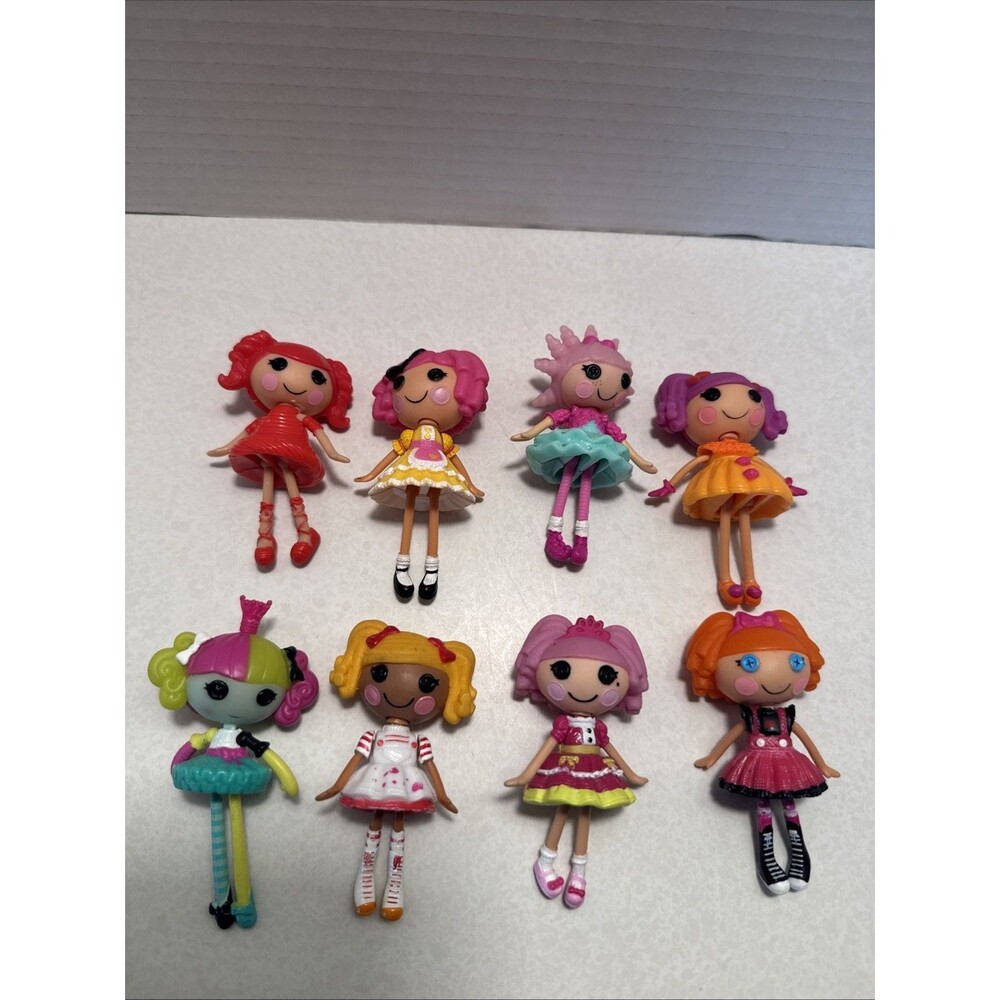 Lot of 8 Lalaloopsy Mini Dolls 3"